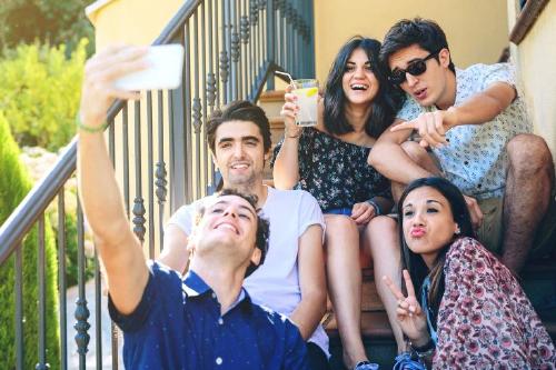 Apps para gestionar fotos_1 734x489 Apps para gestionar fotos_1 734x489