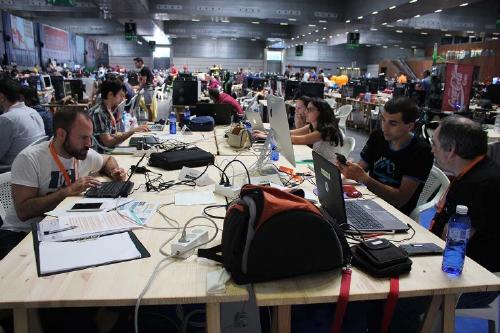 Hackathon_1 734x489